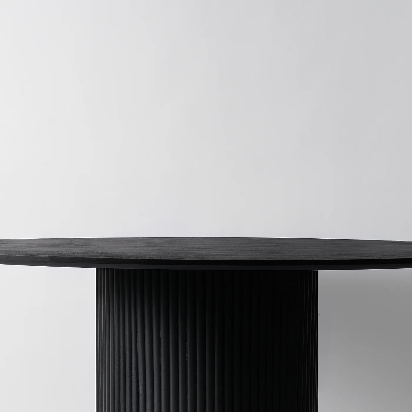 Baldr Black Round Dining Table - Image 4