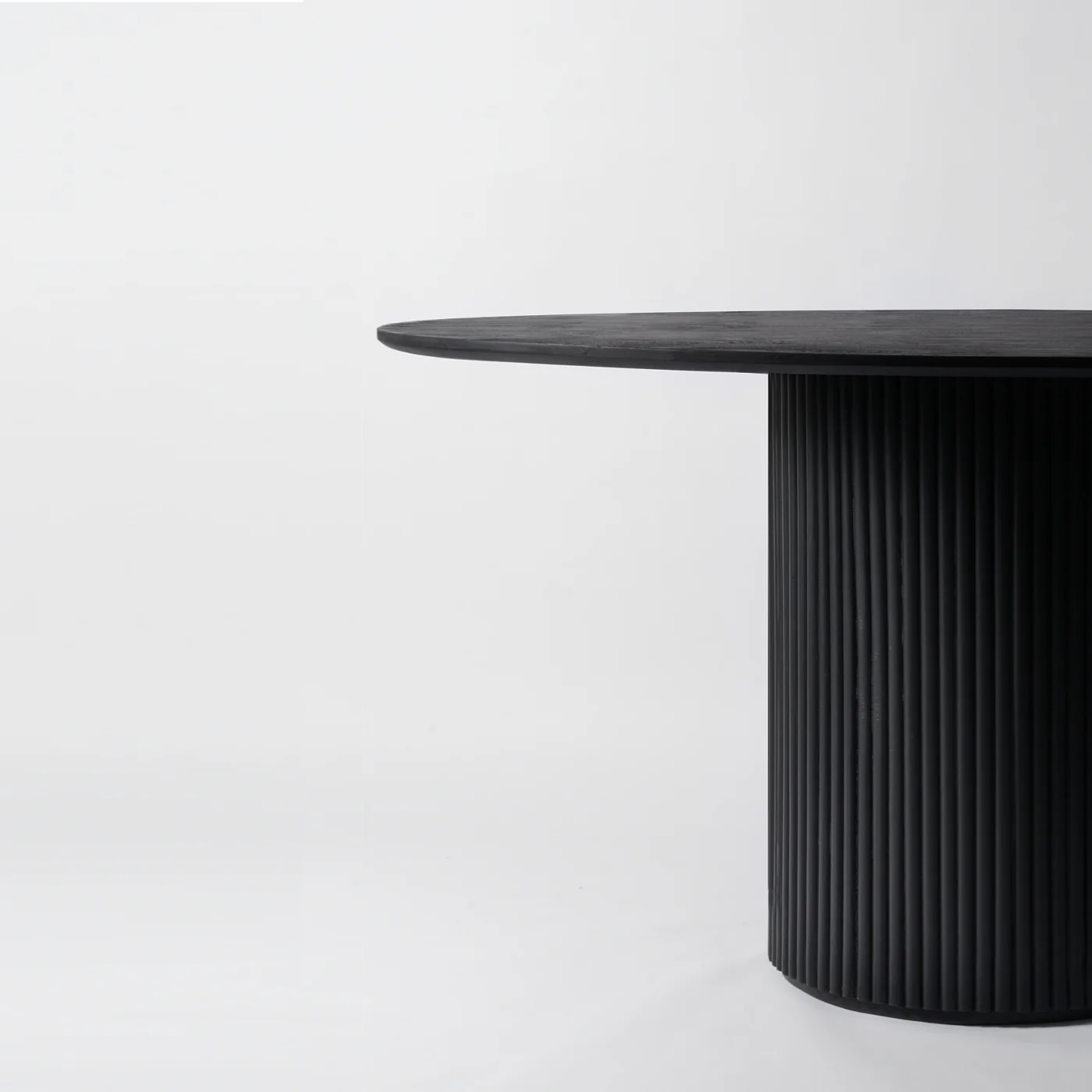 Baldr Black Round Dining Table - Image 6