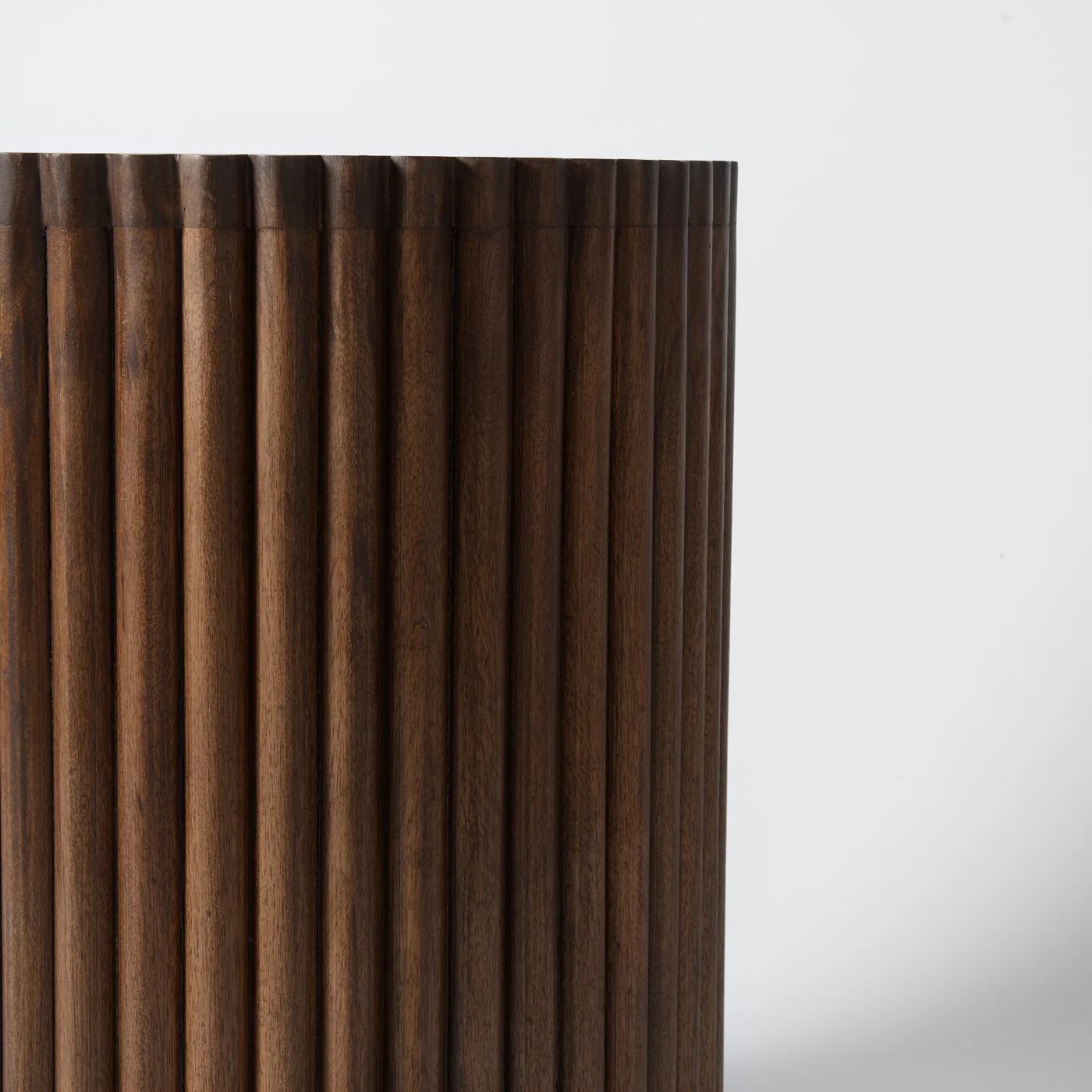 Baldr Walnut Side Table - Image 4