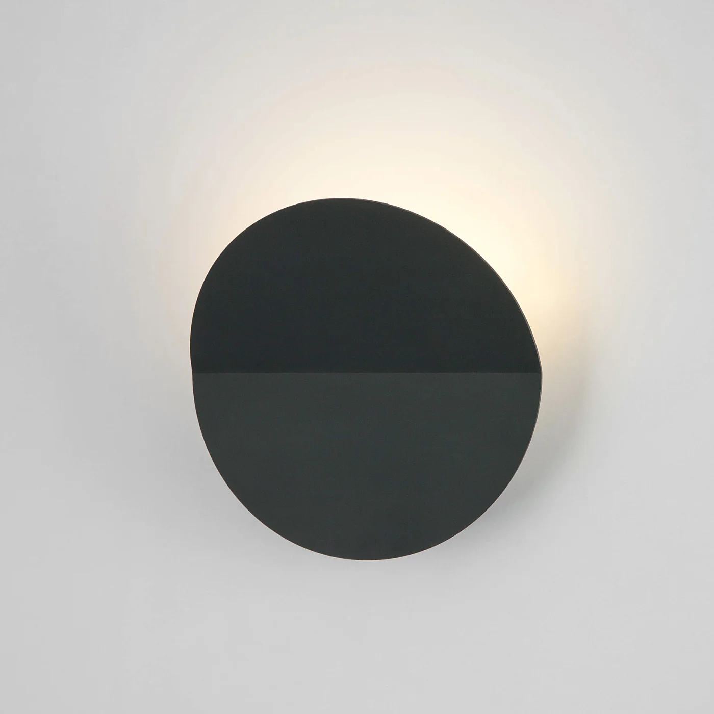 Disk Black Diffuser Wall Light - Image 3