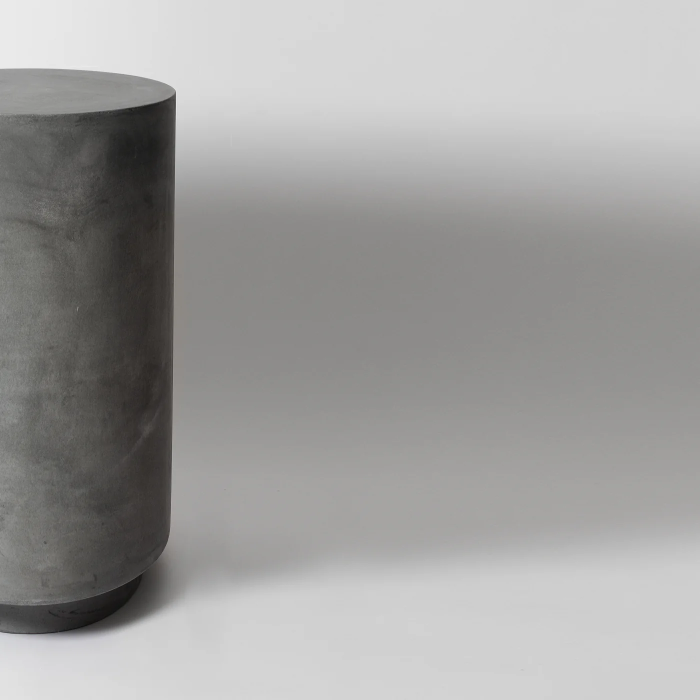 Hodi Concrete Plinth - Image 4
