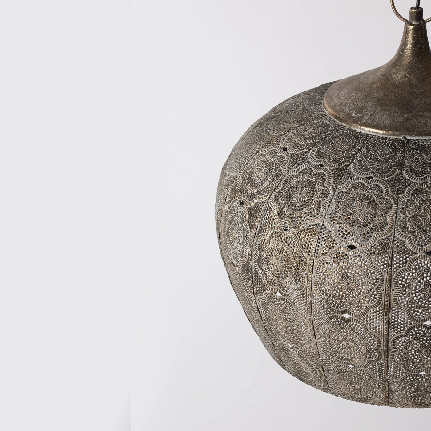 Kerala Moroccan Lamp Shade Medium - Image 3