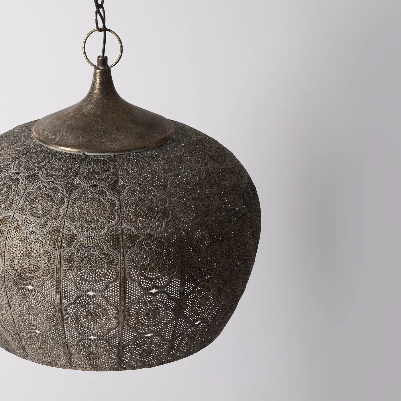 Kerala Moroccan Lamp Shade Medium - Image 4