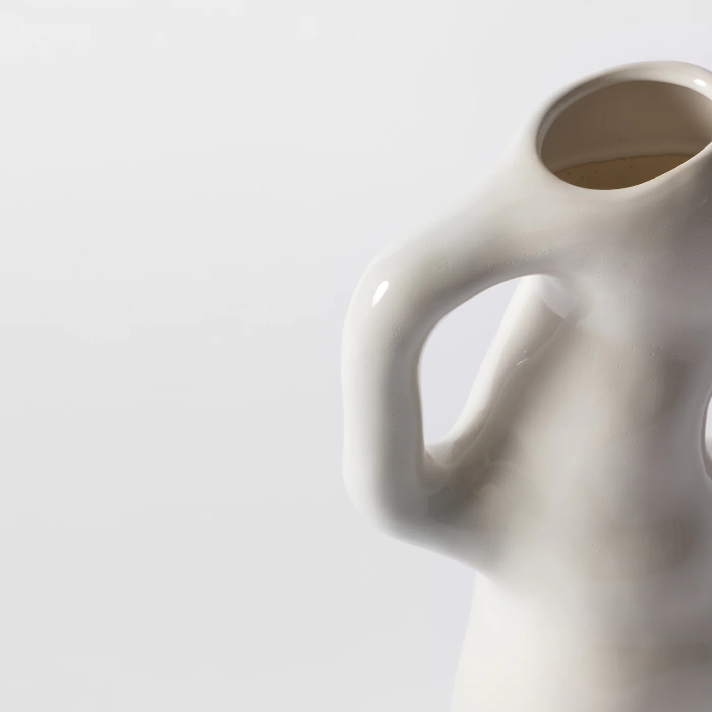 Orkemi Cream Wonky Vase - Image 3