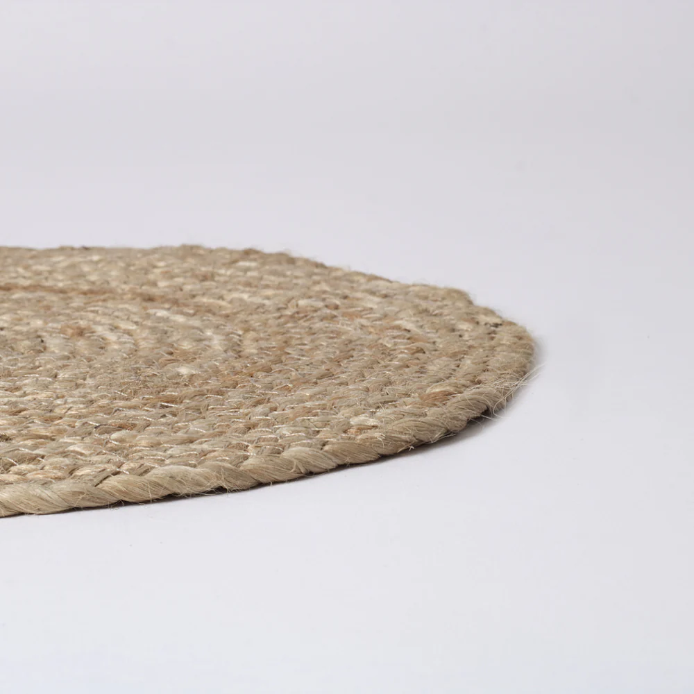 Pallid Natural Jute Placemat - Image 3