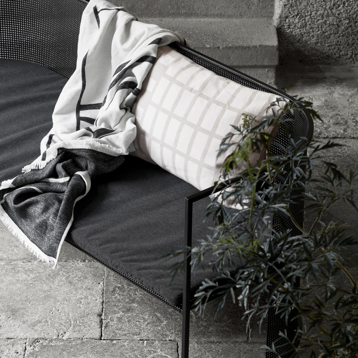 Sjakk Beige Rectangle Cushion - Image 6